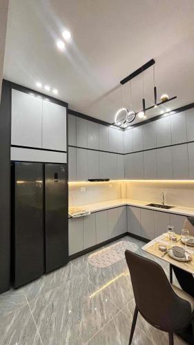 Nhà cực hiếm khu Nguyễn Khang - full nội thất - 4 tầng - 5