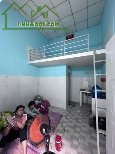 Bán Gấp Dãy Trọ (10x25) 10 phòng Ngay KCN Long Hậu - Giá 5 tỷ 100tr cho thuê 25tr