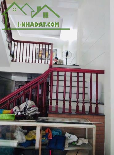 NHÀ 60m2 Ô TÔ TRÁNH, VỈA HÈ - KINH DOANH, THỊ TRẤN TRÂU QUỲ giá 12 tỷ - 1