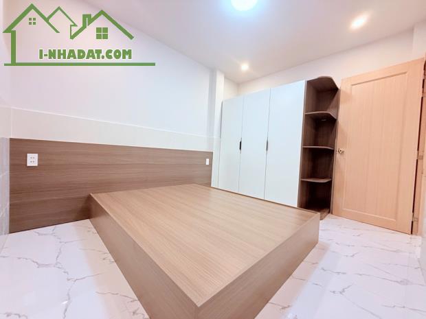 NHÀ BÁN Đ :TRẦN XUÂN SOẠN. P. TÂN HƯNG. KẾ HIM LAM. QUẬN 7. DT: 27 M2. 2 TẦNG.CHỈ 2.05 TỶ.