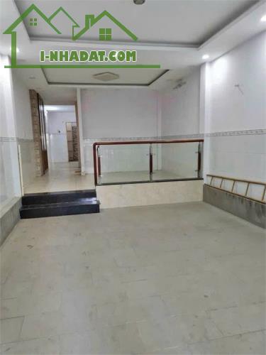 (Q7) BÁN NHÀ ĐƯỜNG NGUYỄN THỊ THẬP - HXH ĐỖ CỬA- NHỈNH 9 TỶ - 2