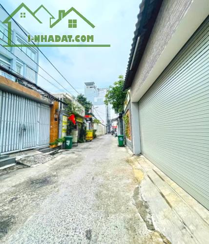 HÀNG HOT - Nhà cấp 4 hẻm 134 Nguyễn Thị Thập, Bình Thuận, Quận 7 - 2