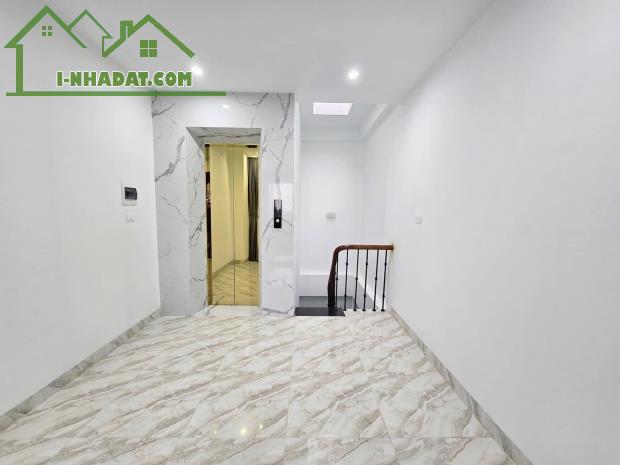 BÁN NHÀ PHÚ ĐÔ - 35M², 6 TẦNG, THANG MÁY - Ô TÔ 7 CHỖ ĐỖ CỬA - NHÀ MỚI ĐẸP - GIÁ 8.7 TỶ - 3