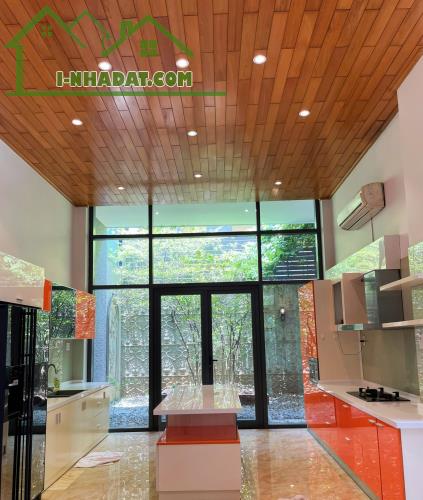 BIỆT PHỦ 3 TẦNG 265M2 – TRUNG TÂM HẢI CHÂU – NỘI THẤT SANG CHẢNH 3x TỶ - 1