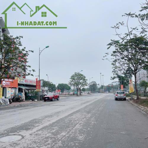 Đất Phúc Lợi, ô tô vào đất, 50m ô tô tránh, diện tích 66m2 chỉ 7 tỷ hơn