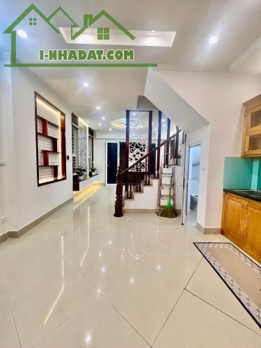 🏡 💎 BÁN NHÀ ĐỊNH CÔNG – LÔ GÓC – NGÕ THÔNG – 10M RA PHỐ – 8.6 TỶ! 💎