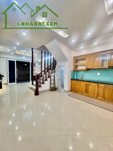 🏡 💎 BÁN NHÀ ĐỊNH CÔNG – LÔ GÓC – NGÕ THÔNG – 10M RA PHỐ – 8.6 TỶ! 💎 - 3