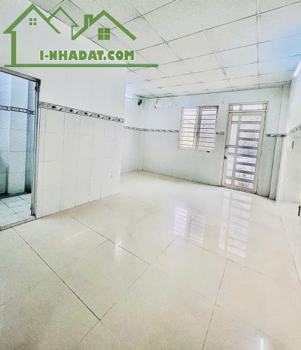 Bán nhanh nhà đẹp 90m², đường 6m, Đình Phong Phú, Tăng Nhơn Phú B – giá rẻ nhất khu vực! - 3