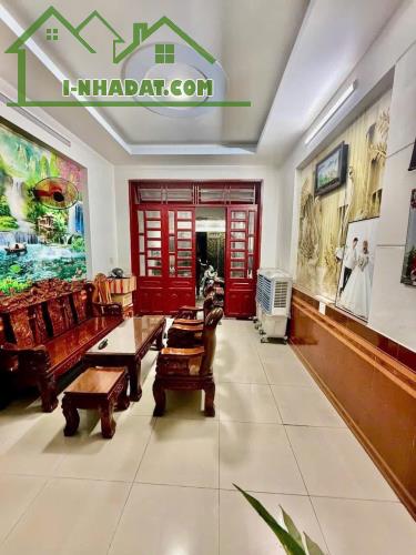 Bán nhà MT Tân Chánh Hiệp 8 Quận 12 80m2 chỉ 3tỷ900 LH x785034814