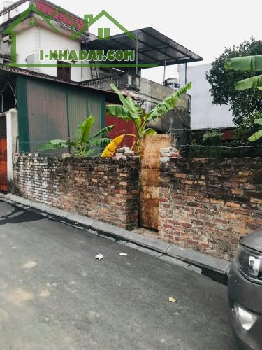 EM TRAI NHỜ BÁN BÌA LÀNG XÓM GÀ CỔ LOA, 131M2, ĐƯỜNG THÔNG Ô TÔ TRÁNH