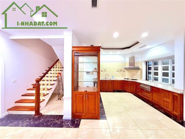 Biệt thự nhà vườn Nhân Chính, Thanh Xuân, 141m2, 70 tỷ - 4