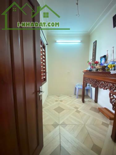 🔥 BÁN NHÀ VIP XUÂN ĐỈNH – 77M² – Ô TÔ TRÁNH – GARA – 20 TỶ 🔥  📍 Vị trí đắc địa: Ngõ 172 - 5