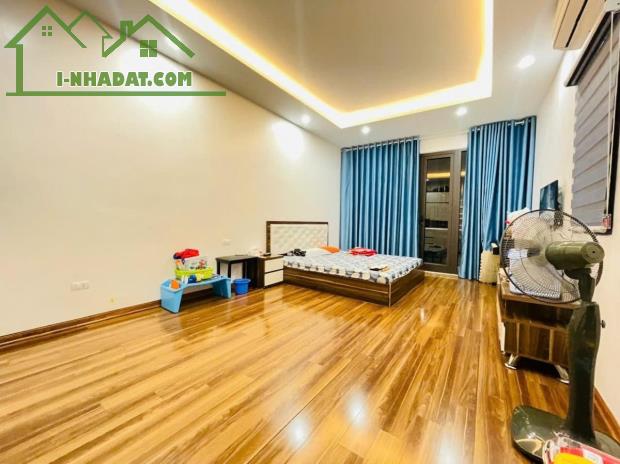 MẶT NGÕ THANH NHÀN - 10M RA PHỐ - LÔ GÓC 2 THOÁNG - GIÁ 9.5 TỶ - TẦM TIỀN BAY NHANH