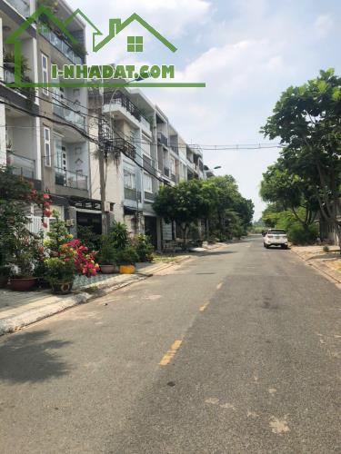 BÁN NHÀ MT KHU VIP TÊN LỬA BÌNH TRỊ ĐÔNG B 124M2 ĐƯỜNG 12M 3 TẦNG GIÁ RẺ BẤT NGỜ - 2