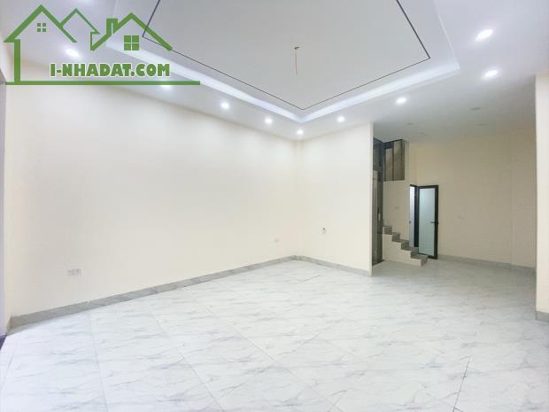 💥 Bán nhà LÊ HỒNG PHONG - Hà Đông - 45m² - 5 TẦNG - THANG MÁY, 10 tỷ hơn - Ô TÔ QUA NHÀ - - 2