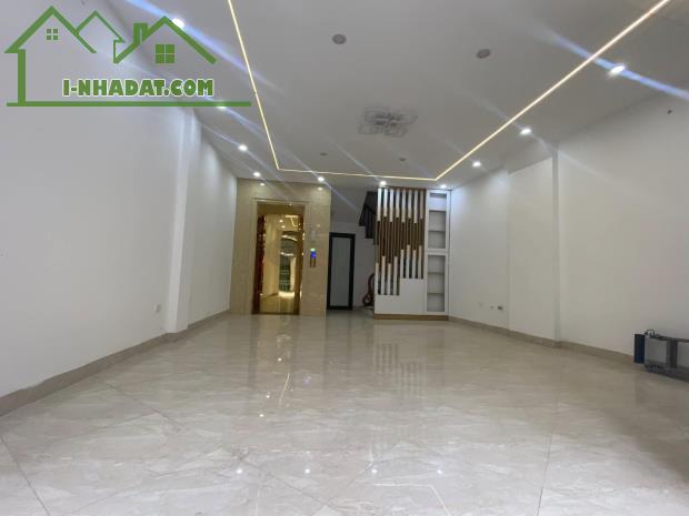 BÁN NHÀ TRUNG TÂM HAI BÀ TRƯNG NGÕ THÔNG KINH DOANH THANG MÁY Ô TÔ VÀO NHÀ 48M 12 TỶ - 1