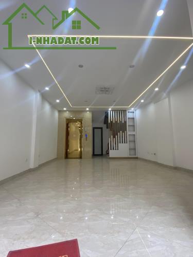 BÁN NHÀ TRUNG TÂM HAI BÀ TRƯNG NGÕ THÔNG KINH DOANH THANG MÁY Ô TÔ VÀO NHÀ 48M 12 TỶ - 4
