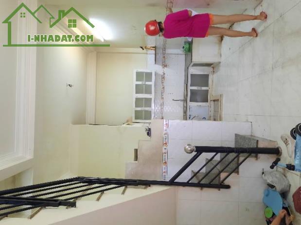 Bán nhà mặt phố tại Đường Âu Cơ, Phường 10, Tân Bình, Tp.HCM diện tích 26m2 giá 4.3 Tỷ - 1