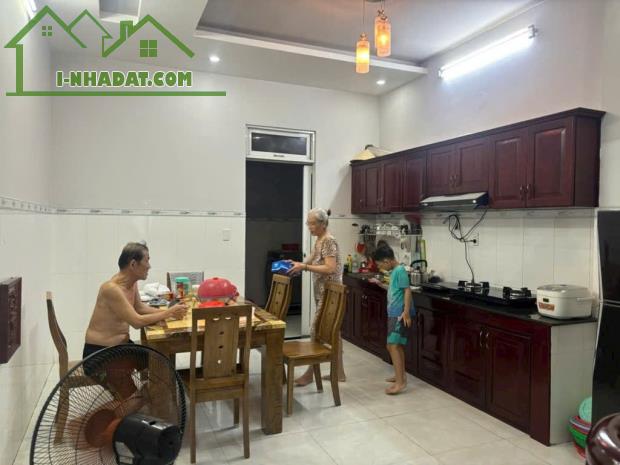 NHÀ HẺM XE HƠI, NỞ HẬU, DT 100M2(NGANG 5M), TÂY HÒA, PHƯỚC LONG A - 1