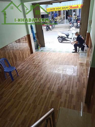 MẶT TIỀN LÝ THƯỜNG KIỆT – SÁT CHỢ GÒ VẤP,  TRƯỜNG CN4 - 28M2 3 TẦNG - SỔ VUÔNG HC ĐỦ -