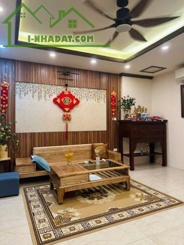 Bán nhà đẹp Phố Đặng Tiến Đông- Đống Đa- 38m2x5t- gần phố- gần ô tô- nhà dân xây. - 1