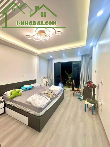 BÁN NHÀ 5 TẦNG, THANG MÁY, 56M2, 3 THOÁNG, Ô TÔ 10M, RA PHỐ LỚN 15M, VỊ TRÍ VÀNG KHU NAM T - 2