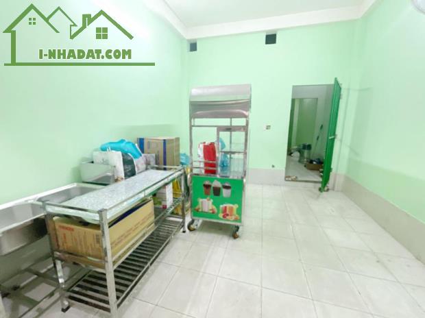 NHÀ MẶT TIỀN 5 TẦNG, NGUYỄN THANH TUYỀN, TÂN BÌNH, 4X19M, 70M2, NHỈNH 11 TỶ TL - 1
