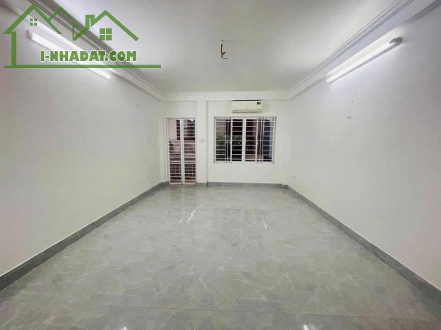 BÁN NHÀ MỸ ĐÌNH 31M – 5 TẦNG – NHÀ MỚI XÂY ĐẦY ĐỦ CÔNG NĂNG – GẦN BẾN XE MỸ ĐÌNH – TIỆN - 2