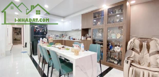 Bán Gấp Nhà Đẹp Nở Hậu 4m x 25m,3Pn Trần Xuân Soạn ,Q.7 ,Nhĩnh 9 Tỷ. - 2