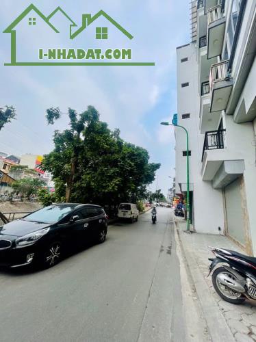 Bán nhà mặt phố Trương Định, 36m2, 4 tầng, thang máy, vỉa hè rộng, chỉ 11 tỷ