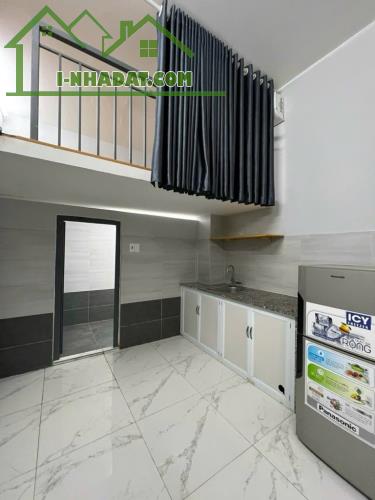 MẶT TIỀN 5 TẦNG- GẦN CHỢ CÂY XOÀI

6M NGANG - 12 PHÒNG - D TIỀN 55TR/ THÁNG - 1