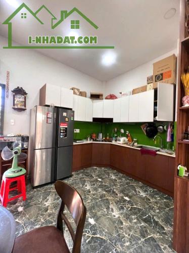 Bán Nhà 3 Tầng Mới Đẹp Hẻm Xe Hơi 56m2_5.3*10.5 Gần Vincom Lê Văn Việt  Chỉ 6.3 tỷ Hiếm Có - 2