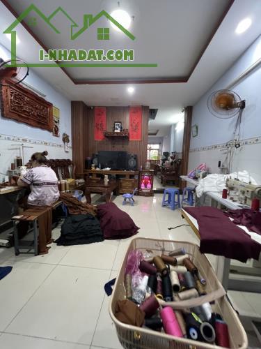 Bán nhà 58m2, HXH, Liên Khu 5-6, Bình Tân, 3 tầng, 4 PN, giá 4 tỷ 350 còn thương lượng. - 1