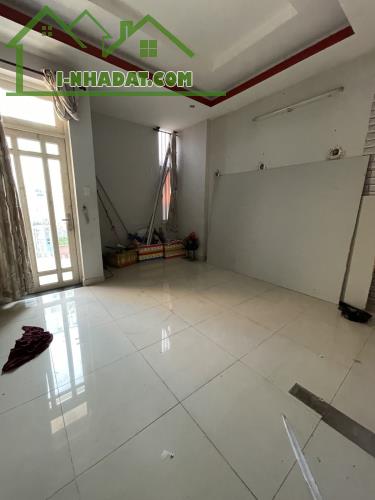Bán nhà 58m2, HXH, Liên Khu 5-6, Bình Tân, 3 tầng, 4 PN, giá 4 tỷ 350 còn thương lượng. - 4