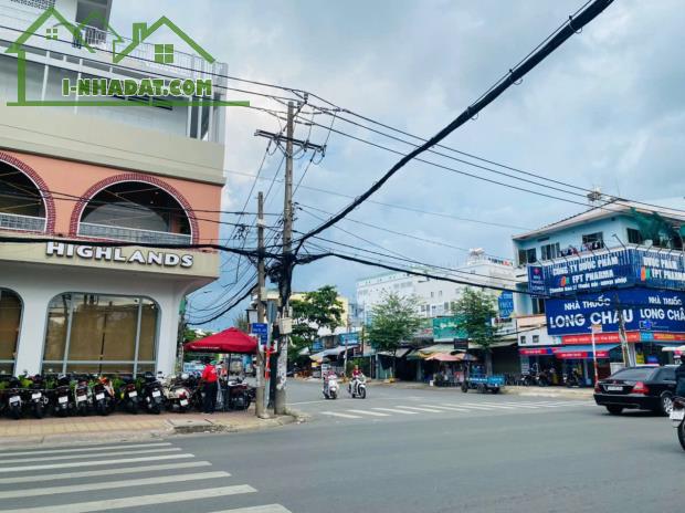 nhà mặt tiền Đinh Bộ Lĩnh, P24, bình Thạnh.DT:4x15, 1tr1l - 5