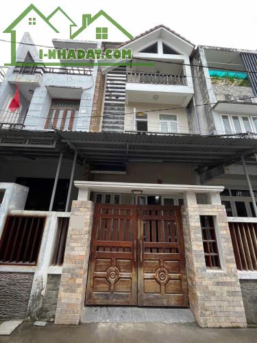 BÁN NHÀ 3 TẦNG KIỆT Ô TÔ ĐIỆN BIÊN PHỦ - QUẢNG TẾ. TRƯỜNG AN. QUẬN THUẬN HOÁ. TP HUẾ giá - 4