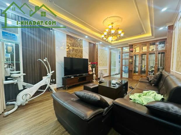 BÁN NHÀ : NGUYỄN NGỌC NẠI -THANH XUÂN.  +DT:40M2 X 6T X 3.8M.MT - 2