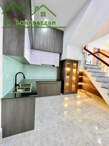 🏡 Bán Nhà 3 Tầng, 4 Phòng Ngủ, Sân Thượng  KDC Hàng Bàng 3,4 tỷ 🏡 - 4