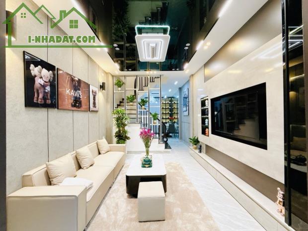 QUÁ ĐẸP CÁC BÁC ƠI - NGUYỄN KHANG 3 BƯỚC CHÂN RA PHỐ 40M2 - 4 TẦNG - MT 3.6M - 1