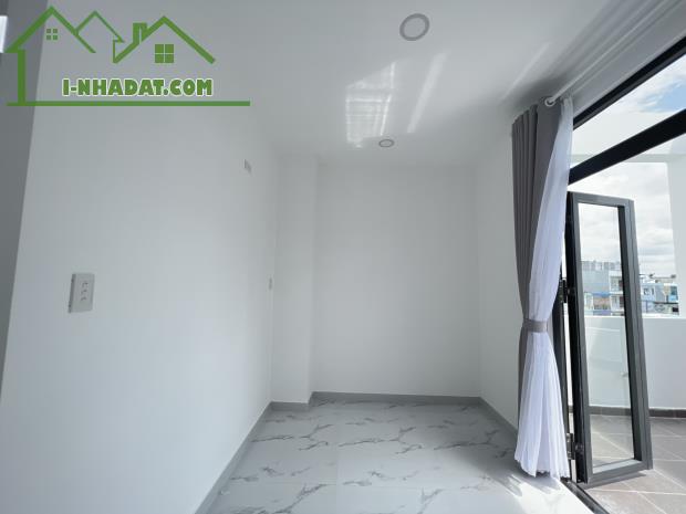 Giảm giá mạnh chiết khấu thả ga bán lỗ căn nhà ngay mặt tiền đường Hồ Văn Long - 4
