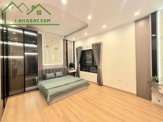 NHÀ ĐẸP PHỐ MINH KHAI - 33M 5 TẦNG 3 NGỦ GIÁ CHÀO 7,7 TỶ - 4