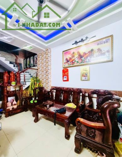 Nhà đẹp Hiệp Phú, hẻm 6m, xe hơi vào tận cửa, gần Ngã Tư Thủ Đức, 4PN, chỉ 7,9 tỷ! - 3