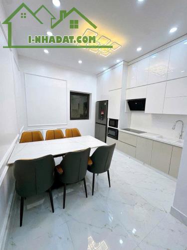 TỨ LIÊN TÂY HỒ, 1 NHÀ RA MẶT PHỐ, KINH DOANH, THANG MÁY, DT 80M2* 5T * 16 TỶ - 3