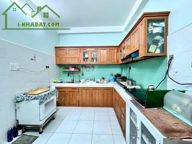 Bán nhà phú nhuận 100m2 ngang 5m hẻm xe hơi ngủ nhà phường 5 hoàng hoa thám chỉ 12,x tỷ - 2