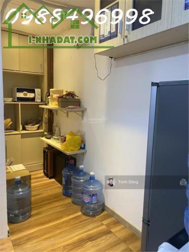 Cho thuê văn phòng 75m² Quận 4 - View sông thoáng mát, giá chỉ 20 triệu/tháng - 2
