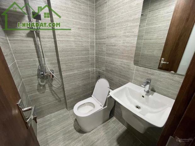 Bán gấp phân lô ô tô tránh Đê La Thành 7 tầng 52m2 thang máy, vỉa hè rộng, cho thuê làm VP - 5