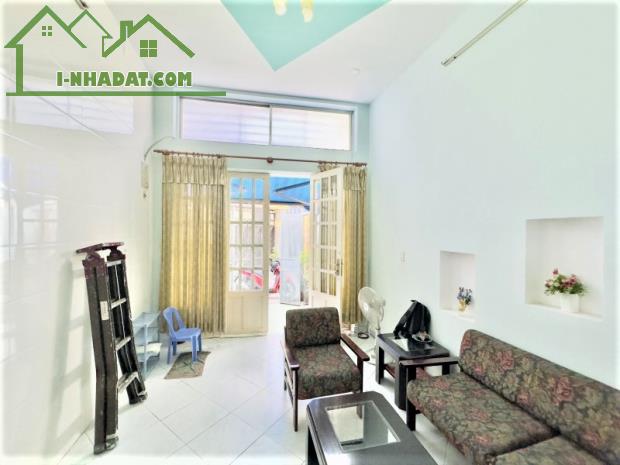 11 TỶ HƠN - HẺM Ô TÔ 7 CHỖ SÁT MẶT TIỀN - TÂN ĐỊNH Q1 - 60M2 (4x15) A4 - 4 TẦNG 3PN LỚN - 1