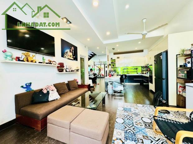 7,4x27m biệt thự khu Kiều Đàm Q7 - 3 tầng đẹp - giá 26,9 tỷ - 1