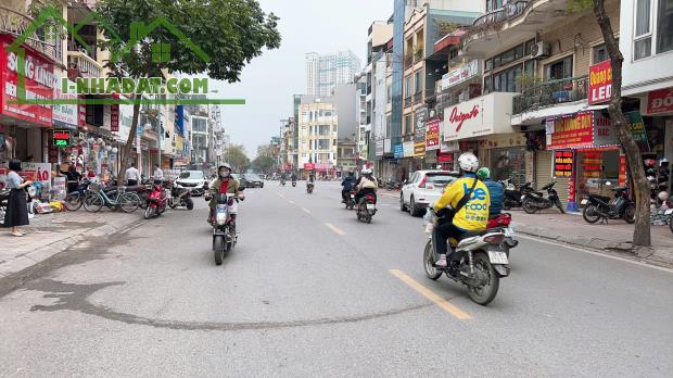 SIÊU HIẾM, MẶT PHỐ NGUYỄN VĂN CỪ 60M, 4T, MT4M, DÒNG TIỀN TỐT, GIÁ RẺ NHẤT KHU VỰC. - 2