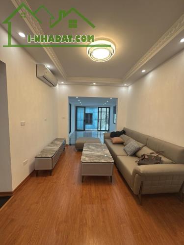 BÁN NHÀ TẬP THỂ TẦNG 2 NGUYỄN TRÃI - THANH XUÂN - DIỆN TÍCH 63M2 - GIÁ 2.58 TỶ - Ô TÔ ĐỖ C
